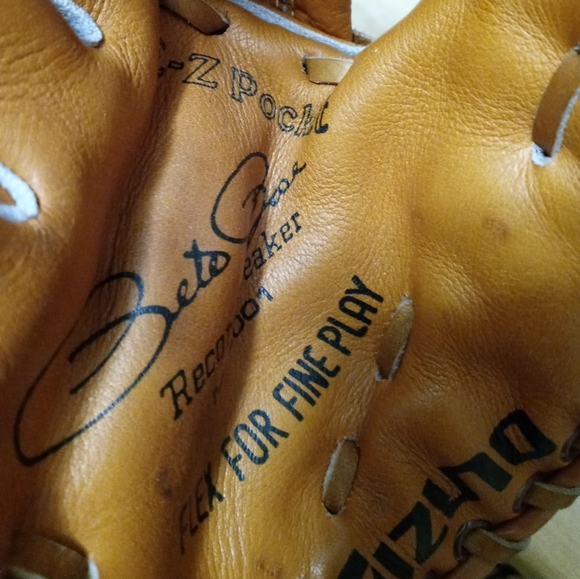 MIZUNO PETE ROSE PRO GLOVE ⚾️ 🧢 🏏A FANTASTIC VINTAGE COLLECTIBLE 🌮🍝 - Picture 3 of 9